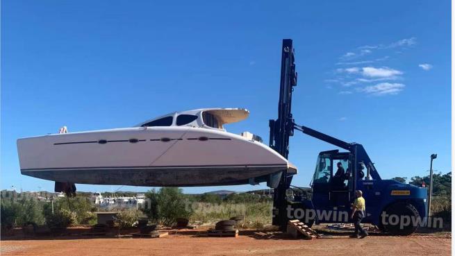 Boat Forklift For Rent Boat Forklift For Rent