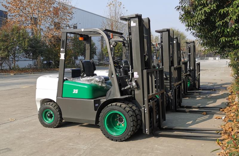 1668999601288841.jpg Forklift 4 Ton.jpg